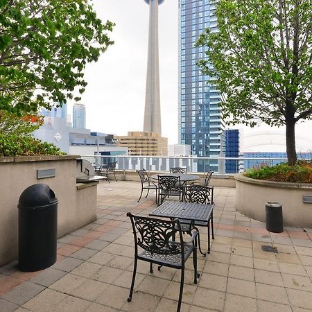 Lovely Homestyle Condo Toronto Exterior foto